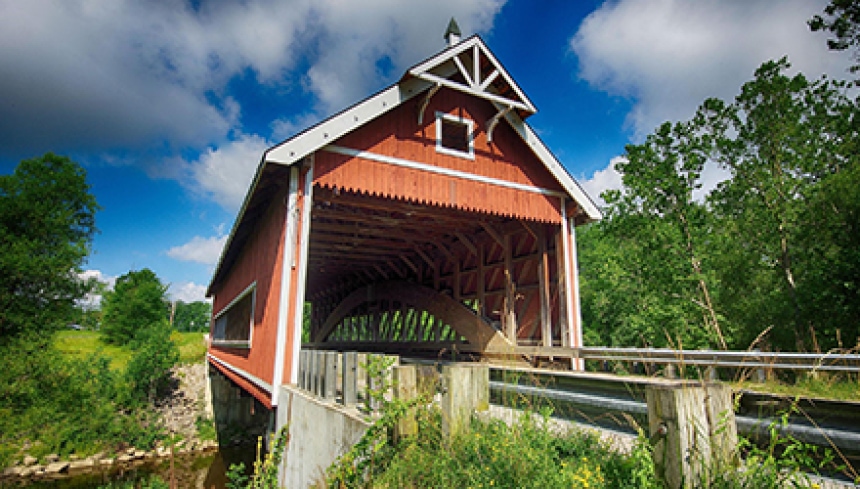 Explore the Beauty of Ashtabula County A Tour of Scenic Bridges Amid Fall Colors